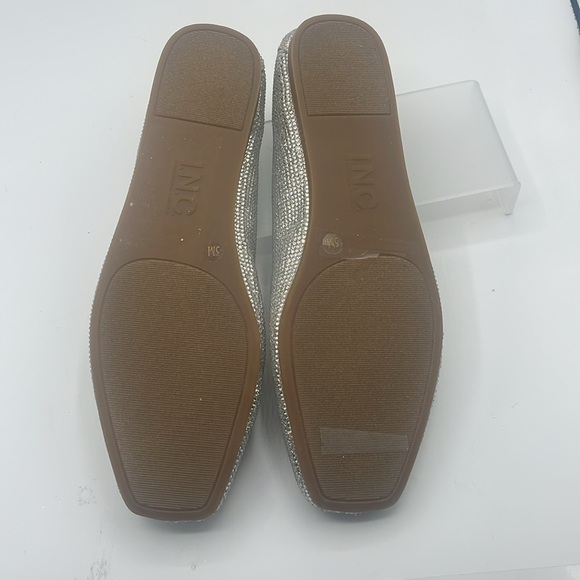 INC International Concepts Women's Shimmering silver rhinestones, flats, Sz: 7 - Picture 4 of 7